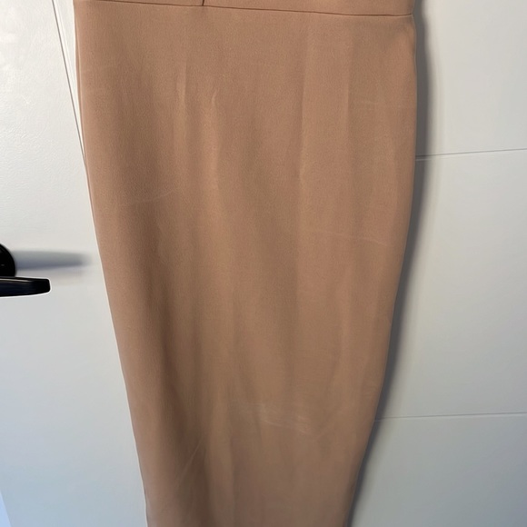 One shoulder dress - Picture 3 of 6